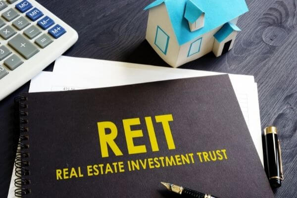 ¿Cuántos puestos de trabajo hay en los fideicomisos de inversión inmobiliaria? ¿Cuántos puestos de trabajo hay en los fideicomisos de inversión inmobiliaria?