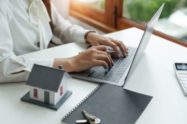 ¿Cuántos puestos de trabajo hay en los fideicomisos de inversión inmobiliaria? ¿Cuántos puestos de trabajo hay en los fideicomisos de inversión inmobiliaria?