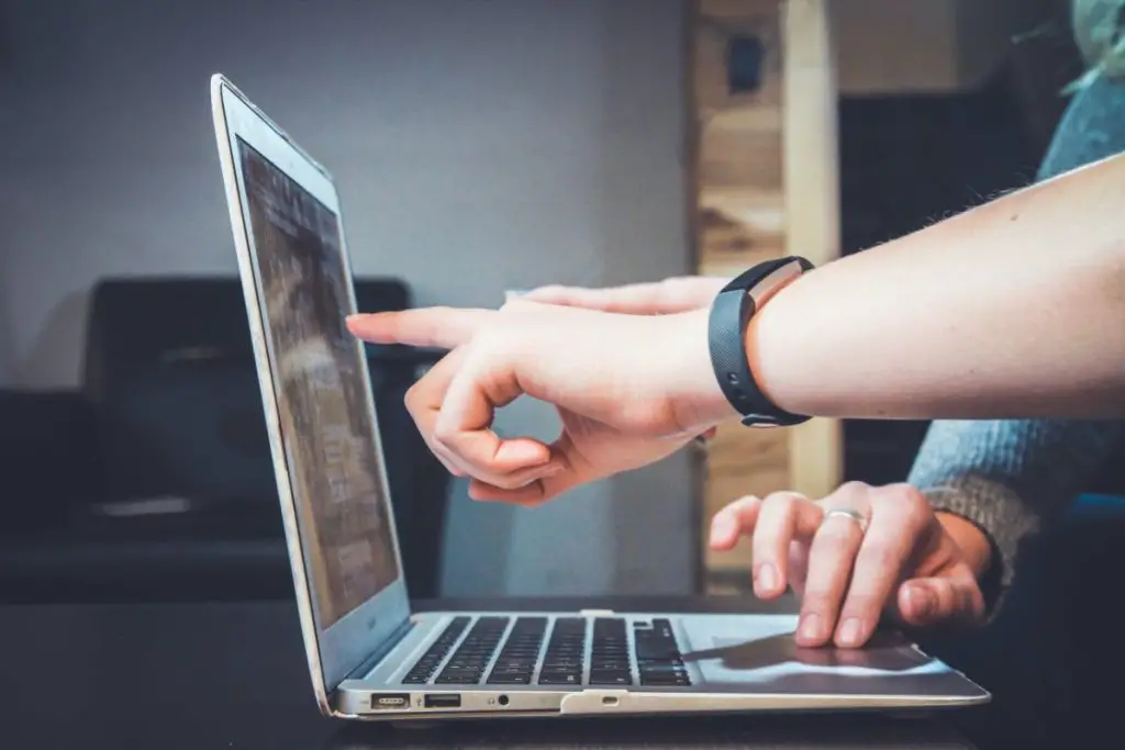 Cambiar un sitio web en 2023: ¿Cómo hacerlo? Cambiar un sitio web en 2023: ¿Cómo hacerlo?