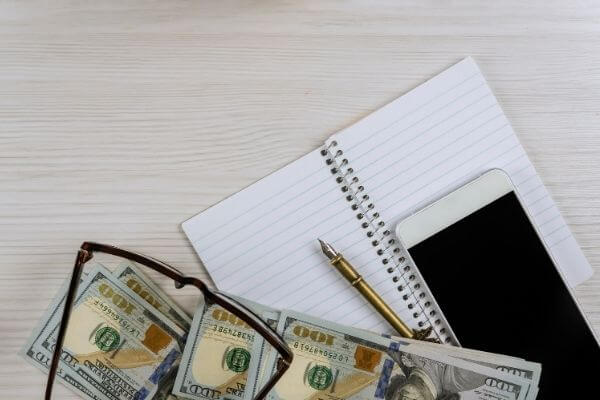 Lecciones importantes sobre dinero que debe dominar para tener éxito y generar riqueza Lecciones importantes sobre dinero que debe dominar para tener éxito y generar riqueza