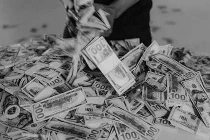 Cómo ganar $250,000 rápidamente: 10 métodos del mundo real Cómo ganar $250,000 rápidamente: 10 métodos del mundo real