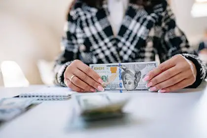Cómo ganar $3000 extra al mes: 13 métodos reales Cómo ganar $3000 extra al mes: 13 métodos reales