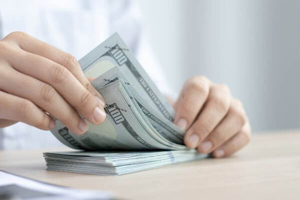 Cómo ganar $2000 rápidamente: 60 formas de ganar dinero extra rápidamente Cómo ganar $2000 rápidamente: 60 formas de ganar dinero extra rápidamente