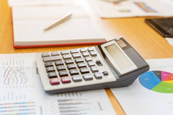 $44,000 al año ¿cuánto es una hora? ¿Buen salario para vivir? $44,000 al año ¿cuánto es una hora? ¿Buen salario para vivir?