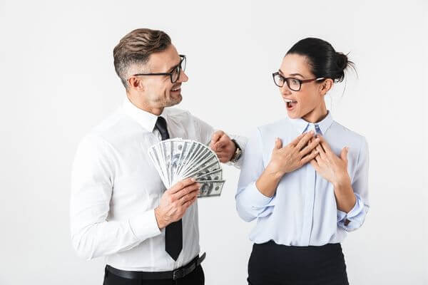 Cómo ganar $2000 rápidamente: 60 formas de ganar dinero extra rápidamente Cómo ganar $2000 rápidamente: 60 formas de ganar dinero extra rápidamente