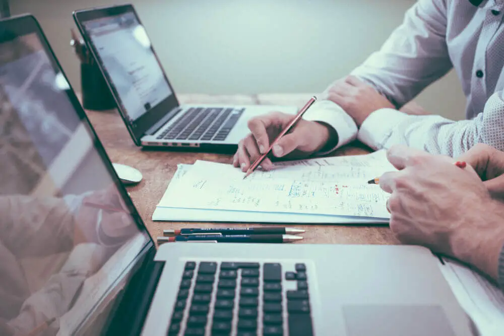 27 tareas de asistente virtual que debes subcontratar INMEDIATAMENTE (2023) 27 tareas de asistente virtual que debes subcontratar INMEDIATAMENTE (2023)