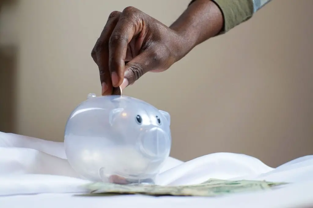 ¿Cómo puedo ganar suficiente dinero para dejar mi trabajo? ¿Cómo puedo ganar suficiente dinero para dejar mi trabajo?