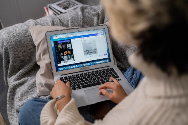 Canva: ¿Es gratis? Comprender los precios y las características Canva: ¿Es gratis? Comprender los precios y las características