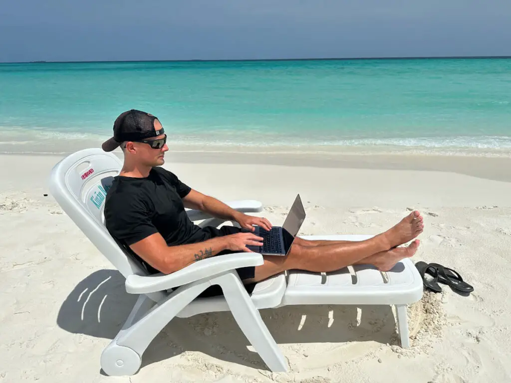 Islas locales de Maldivas: ÚLTIMA guía de viajes para ahorrar dinero (2023) Islas locales de Maldivas: ÚLTIMA guía de viajes para ahorrar dinero (2023)