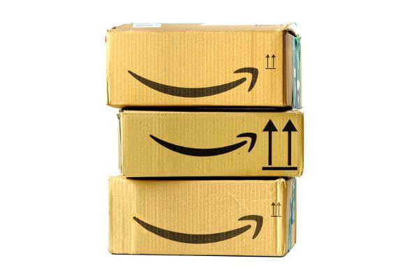 ¿Qué tan tarde entrega Amazon? [Updated Days & Times]