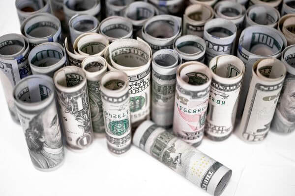 Cómo hacer un pastel de dinero: una idea de pastel fácil y divertida que te ayudará a ganar dinero Cómo hacer un pastel de dinero: una idea de pastel fácil y divertida que te ayudará a ganar dinero
