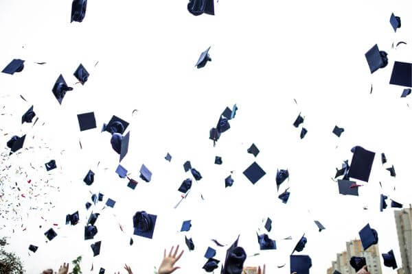 ¿Cuánto puedes dar como obsequio monetario en la graduación? ¿Cuánto puedes dar como obsequio monetario en la graduación?