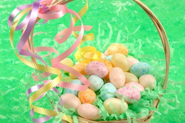 Más de 45 mejores rellenos de cestas de Pascua de 2023: [Gift Ideas with No Candy]