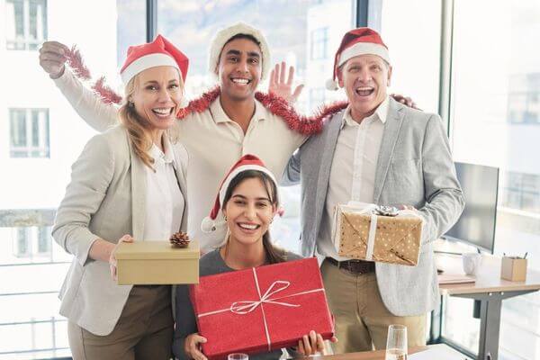 Más de 40 regalos económicos para compañeros de trabajo que son increíbles Más de 40 regalos económicos para compañeros de trabajo que son increíbles
