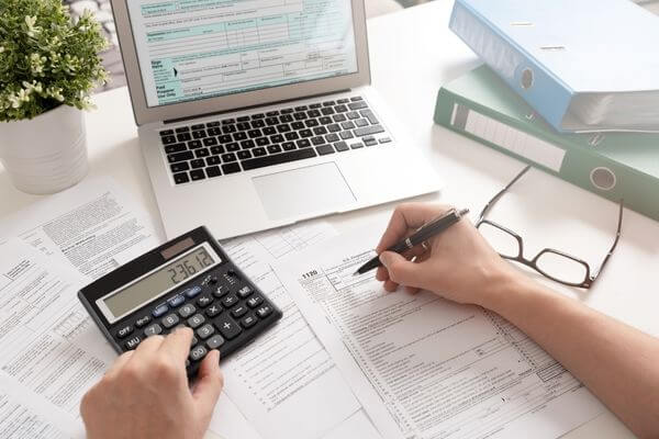$37 la hora es el ingreso anual anual $37 la hora es el ingreso anual anual