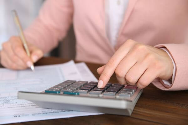 $37 la hora es el ingreso anual anual $37 la hora es el ingreso anual anual