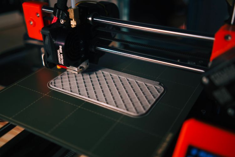 Cómo ganar dinero con la impresión 3D: ¿Es una idea de negocio viable en 2022?