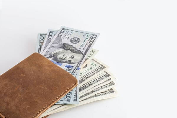 ¿Cuánto cuesta una hora a 56.000 dólares al año? ¿Buen salario o no? ¿Cuánto cuesta una hora a 56.000 dólares al año? ¿Buen salario o no?