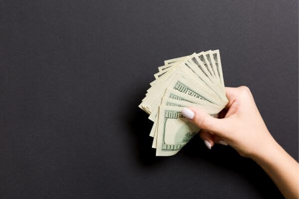 Cómo ganar $5000 rápidamente: 16 formas realistas de ganar dinero