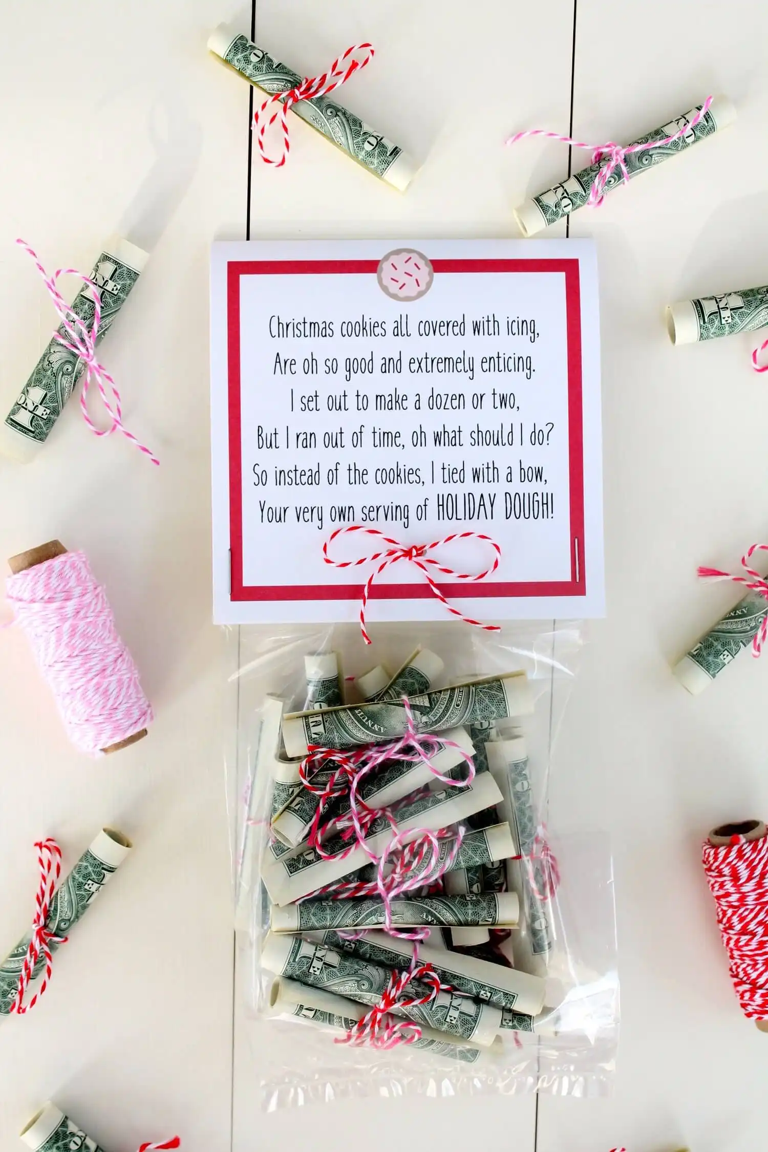 Más de 45 ideas creativas de regalos con dinero que te sorprenderán. Cómo hacer un pastel de dinero: una idea de pastel fácil y divertida para ganar dinero. Caja de regalo de dinero: ideas sobre cómo dar y gastar dinero