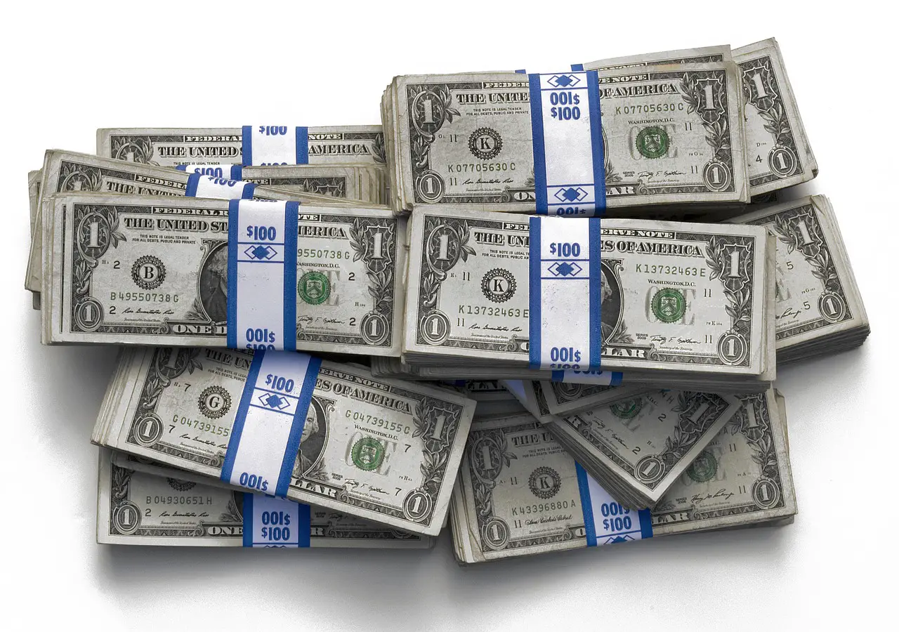 Los 6 mejores trabajos que pagan $100,000 al mes