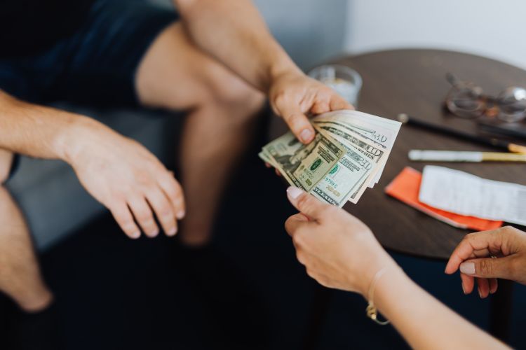 Cómo ganar $400 rápidamente: formas de aumentar sus ingresos rápidamente Cómo ganar $400 rápidamente: formas de aumentar sus ingresos rápidamente