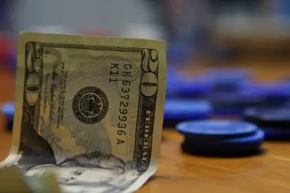Cómo ganar $400,000 al mes: 11 métodos probados que funcionan Cómo ganar $400,000 al mes: 11 métodos probados que funcionan