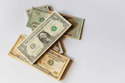 Cómo ganar $5,000 rápidamente: 10 métodos reales que funcionan Cómo ganar $5,000 rápidamente: 10 métodos reales que funcionan