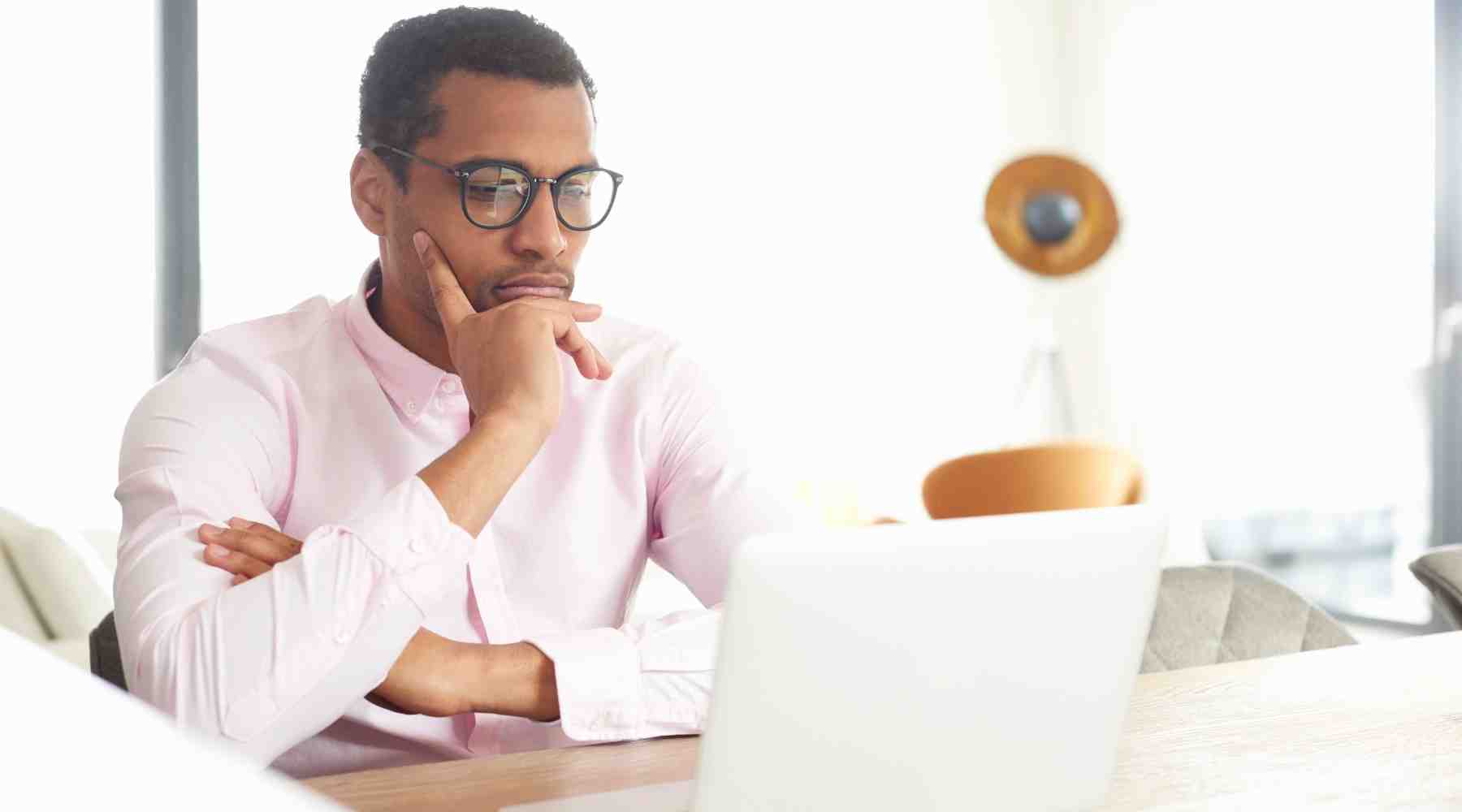 Cómo ganar $1000 al día: más de 20 métodos legítimos (Guía 2023)