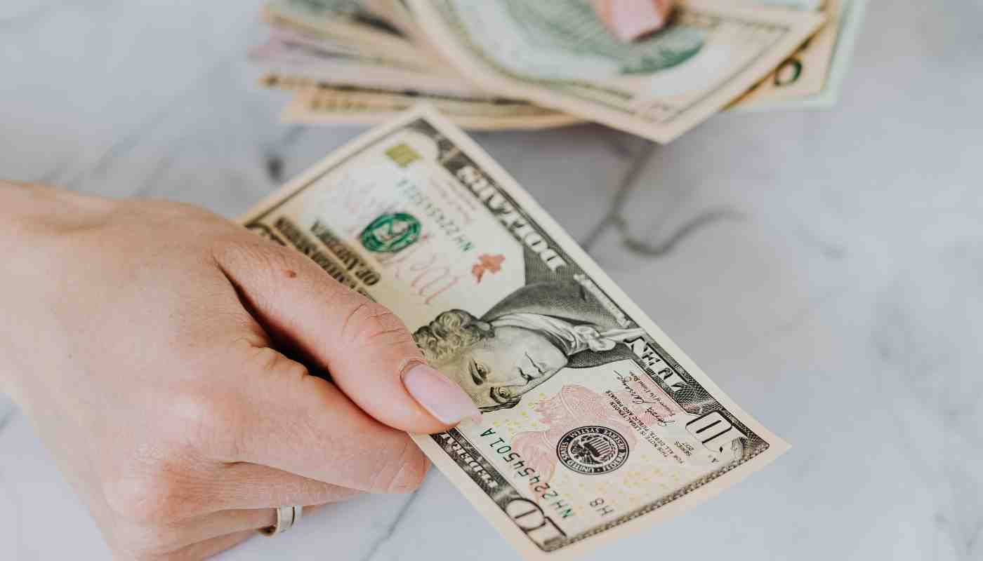 Cómo ganar $3000 rápidamente: más de 20 métodos realistas (Guía 2023)