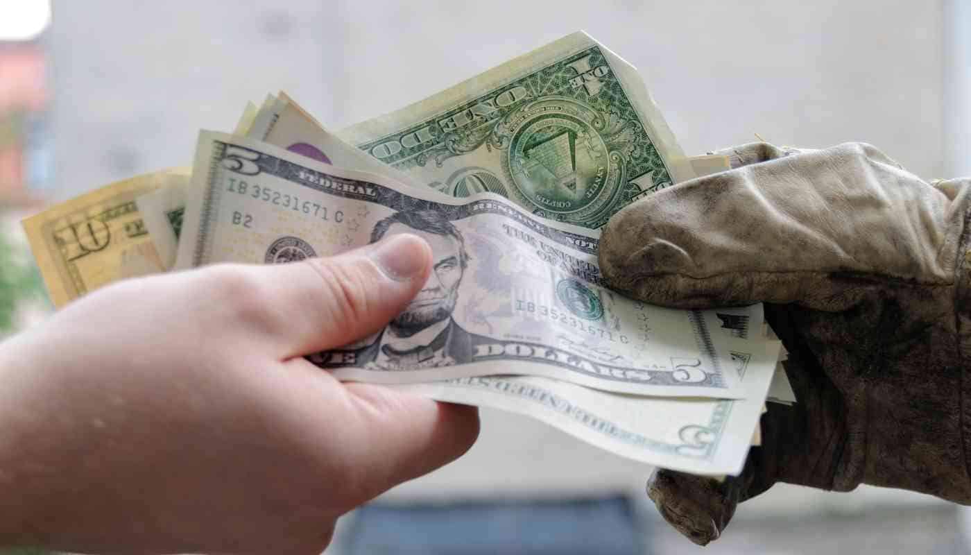 Cómo ganar $25 al día: 10 métodos probados en 2023 Cómo ganar $25 al día: 10 métodos probados en 2023