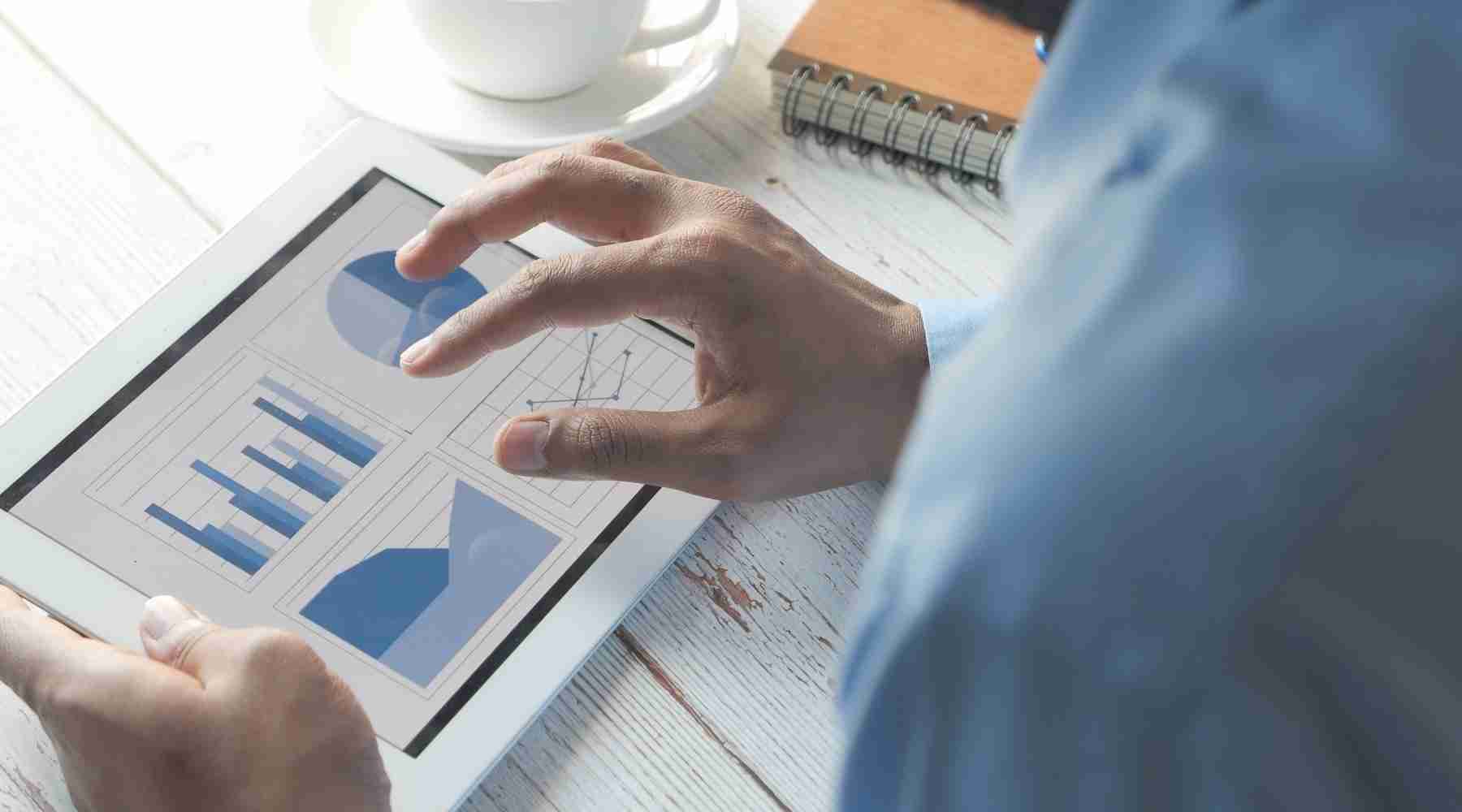 Más de 13 formas de gastar dinero para ganar dinero (Guía 2023) Más de 13 formas de gastar dinero para ganar dinero (Guía 2023)